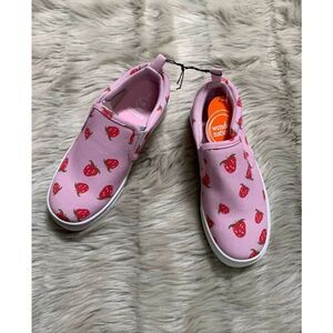 NWT Wonder Nation Girls Kids Pink Strawberry Slip-On Shoes 2Y